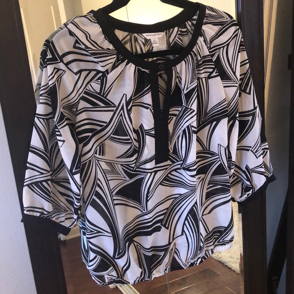 Banana Republic XS Black/White 3/4 Sleeve Blouse